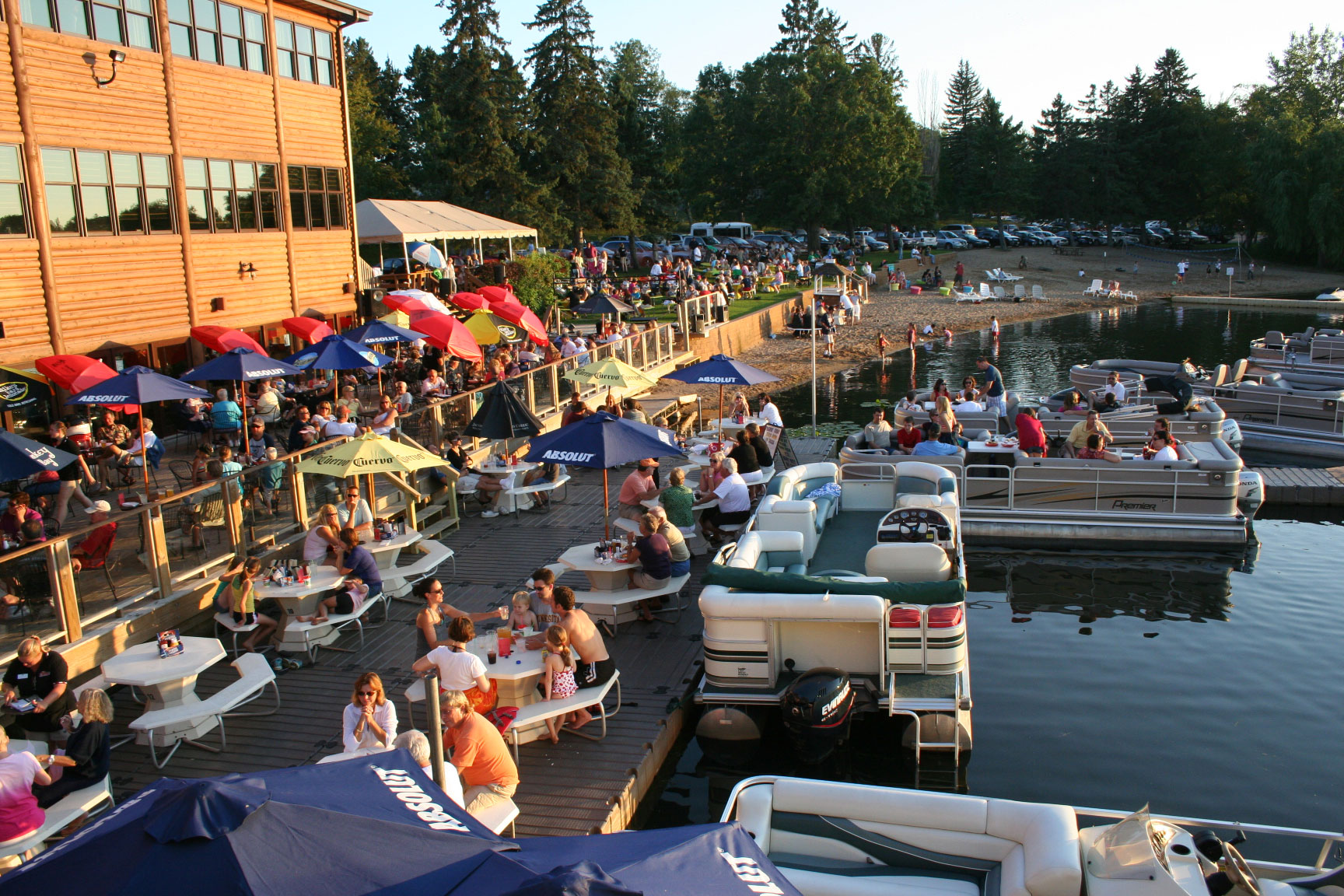 Breezy Point Resort: Tranquil Oasis By Lake Superior