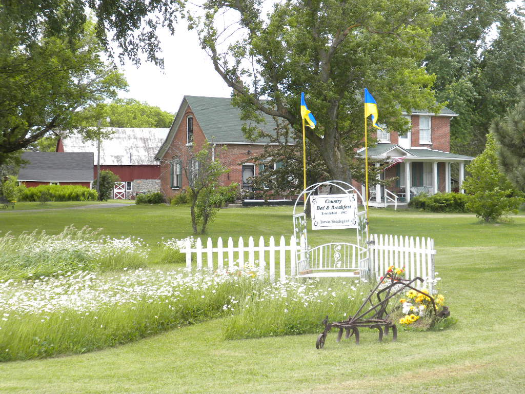 Country Bed & Breakfast | Explore Minnesota