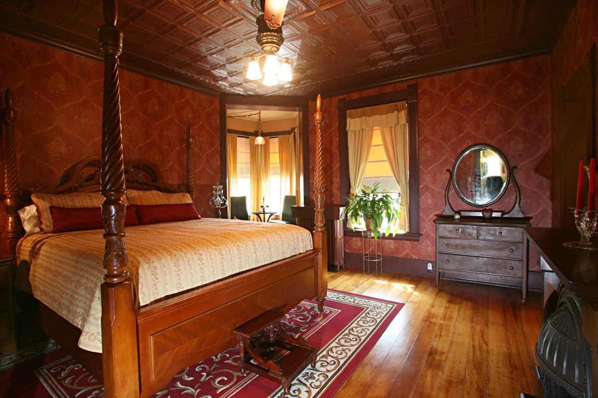 Nicolin Mansion Bed & Breakfast | Explore Minnesota