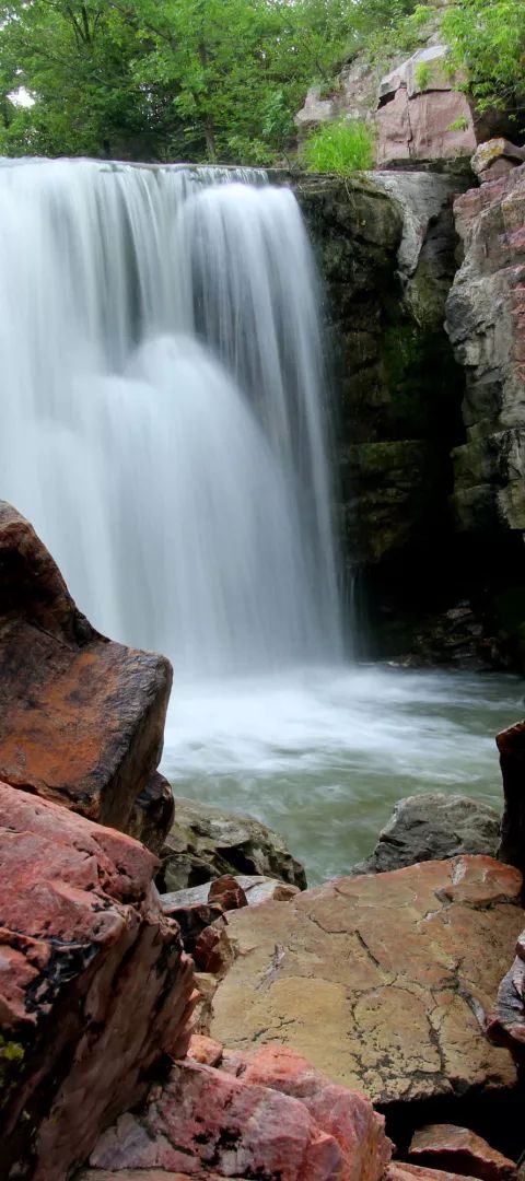 Winniwissa Falls at Pipestone National Monument