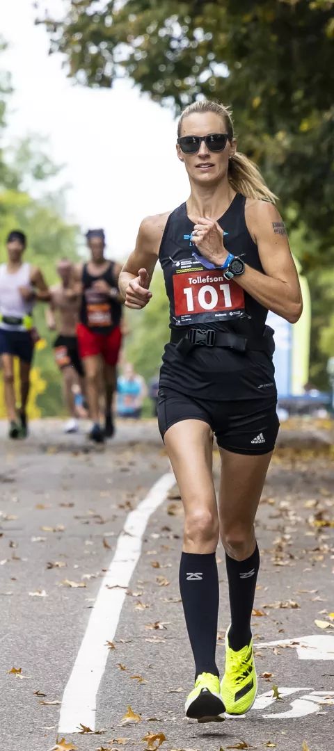 Carrie Tollefson competes in the Twin Cities Marathon