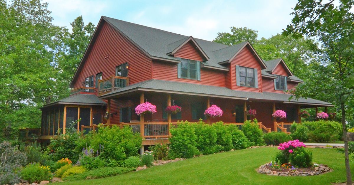 Woodland Trails Bed And Breakfast | Explore Minnesota